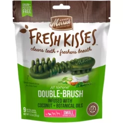 Merrick Fresh Kisses Small Coconut Flavor Dental Care Dog Treats, 6.5 Oz., 9 Ct.